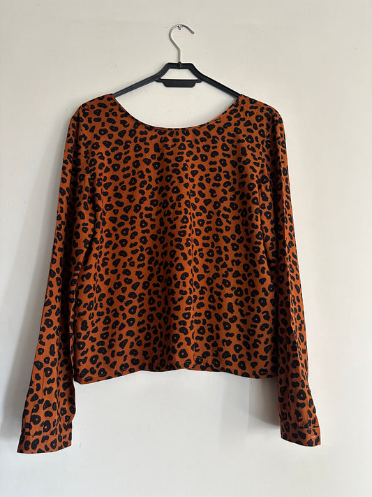 Blusa leopardada