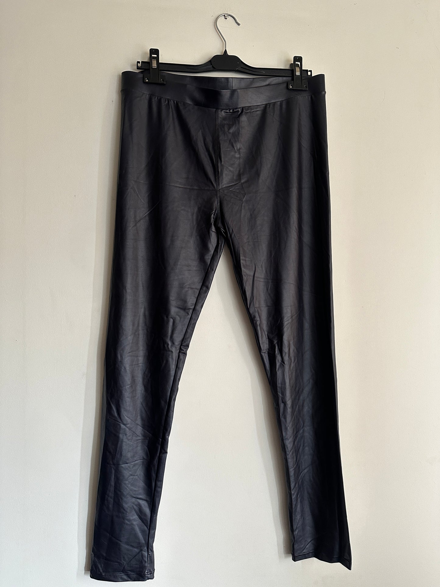 Pantalon negro